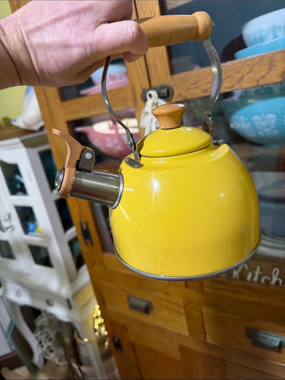 Stainless steel yellow whistling tea kettle coffee pot
